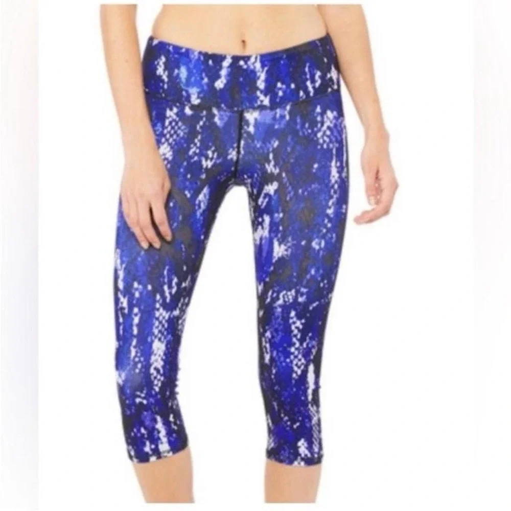 Alo Yoga Airbrush Leggings Deep Electric Blue Snakeskin Python Small,‎ Cropped
